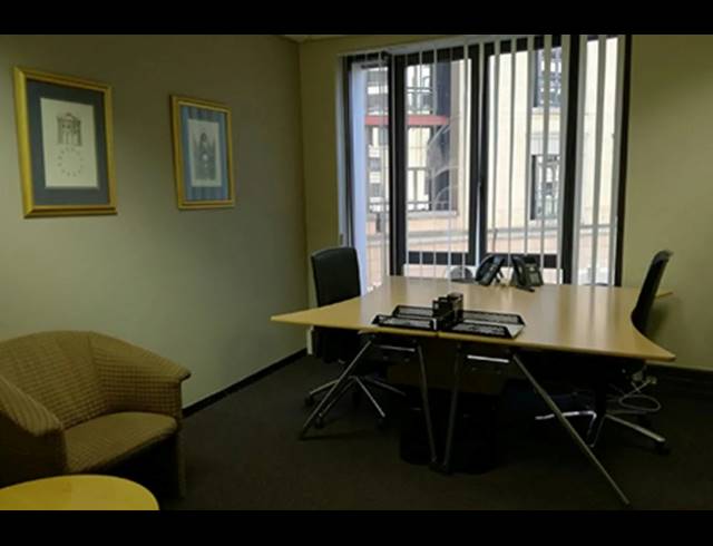 8M² OFFICE TO LET IN SANDTON CENTRAL